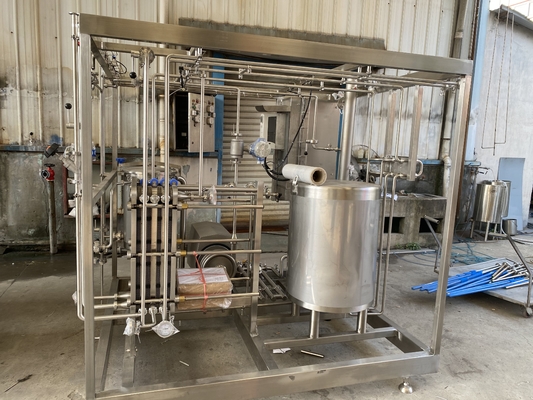 Kapasitas 500-20000l / H Pasteurizer peralatan kustomisasi Made in China Untuk pabrik makanan dan minuman besar atau kecil