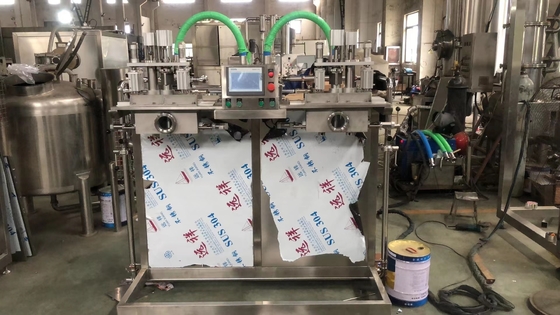 SUS304/316 Pengisi BIB Aseptik Otomatis Untuk 2L / 10L / 20L Tas Dalam Kotak Susu / Minyak / Air Kelapa Mesin pengisian dengan PLC
