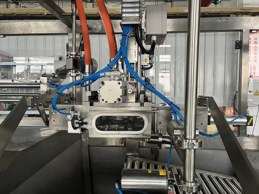 Pengisi BIB Aseptik Otomatis Penuh Untuk 2L / 10L / 20L Kontinyu Tas Dalam Kotak Jus / Susu / Mesin Pengisian Minyak Dengan PLC